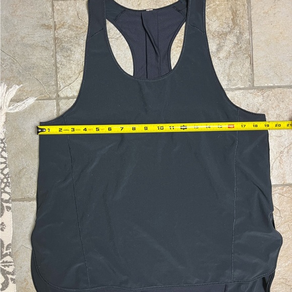 Lululemon Love Pleated Tank Top Black ~10 Racerback Relaxed Fit Yoga Loungewear - Picture 11 of 12